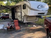 2017 Keystone RV Cougar X-Lite Fifth Wheel available for rent in Portsmouth, Rhode Island