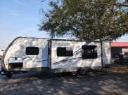 2018 Coachmen Apex Travel Trailer available for rent in Lithia, Florida