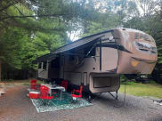 2013 Jayco Eagle Premier Fifth Wheel available for rent in Clearfield, Pennsylvania