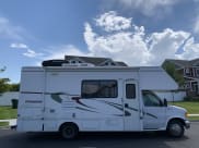 2004 Gulf Stream Conquest Limited Edition Class C available for rent in West Valley City, Utah