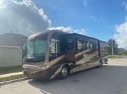 2006 Revolution LE Class A available for rent in St Joseph, Missouri