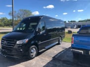 2020 Mercedes sprinter Class B available for rent in Rochester, Illinois