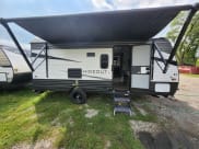 2022 Keystone RV Hideout Travel Trailer available for rent in Bartlett, Illinois