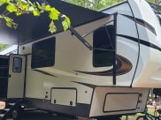 2022 Keystone RV Sprinter Limited Fifth Wheel available for rent in Auburn, Alabama