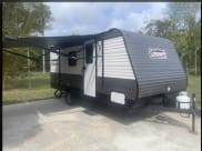 2022 Coleman Lantern 17b Travel Trailer available for rent in Mount Pleasant, South Carolina