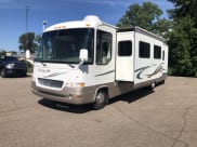 2000 Georgie Boy Cruise Air Class A available for rent in Kalamazoo, Michigan