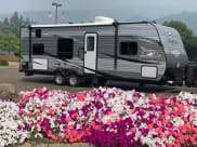 2021 Jayco Jay Flight SLX Rocky Mountain Edition Travel Trailer available for rent in Grants Pass, Oregon