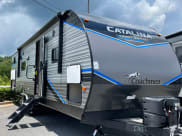 2022 Forest River Coachmen Catalina Legacy Travel Trailer available for rent in Fayetteville, Georgia