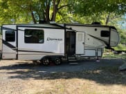 2022 Crusader Lite Fifth Wheel available for rent in Manchester, Tennessee