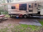 2005 Cedar Creek Cedar Creek Fifth Wheel Fifth Wheel available for rent in STURGIS, Michigan