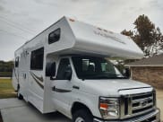 2018 Thor Majestic Class C available for rent in Gulfport, Mississippi