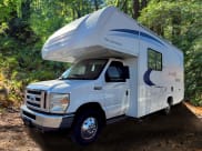 2011 Fleetwood Jamboree Searcher Class C available for rent in Laveen, Arizona