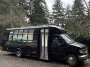 1996 Ford Ford E350 Class C available for rent in Shoreline, Washington