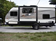 2017 Starcraft Autumn Ridge Mini Travel Trailer available for rent in Sarasota, Florida