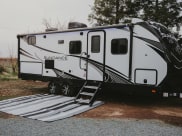 2021 Heartland RVs Sundance Ultra Lite Travel Trailer available for rent in Elk Grove, California