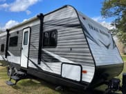 2019 Heartland RVs Trail Runner SLE Travel Trailer available for rent in Conroe, Texas