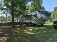 2020 Grand Design Reflection Fifth Wheel available for rent in Alto, Michigan