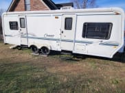 2000 Carriage Carri-Lite Travel Trailer available for rent in Clarksville, Tennessee