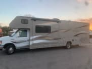 2014 Winnebago Minnie Winnie Class C available for rent in orlando, Florida