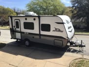 2022 Jayco Jay Flight Travel Trailer available for rent in Fort Worth, Texas