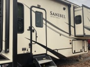 2020 Forest River Sanibel Fifth Wheel available for rent in Maryville, Tennessee