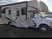 2018 Thor Motor Coach Chateau Class C available for rent in Bartlett, Illinois