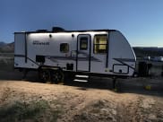 2022 Winnebago Micro Minnie 2306 BHS Travel Trailer available for rent in Virgin, Utah