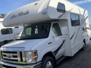 2015 Thor Four Winds Class C available for rent in Eldridge, Iowa