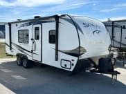 2018 Palomino Solaire 211BH Travel Trailer available for rent in Sturgeon Bay, Wisconsin