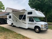2015 Thor Majestic Class C available for rent in Hamilton, Ohio