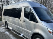 2023 Ultimate Toys Presidential Class B available for rent in North Canton, Ohio