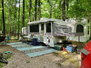 2000 Jayco Heritage Popup Trailer available for rent in Oakwood hills, Illinois