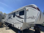 2013 Keystone RV Laredo Fifth Wheel available for rent in Holt, Michigan