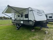 2022 Jayco Jay Flight SLX Travel Trailer available for rent in Sandusky, Ohio