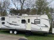 2009 Puma 30DBSS Travel Trailer available for rent in Sparta, Wisconsin