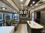 2022 Shasta Phoenix Fifth Wheel available for rent in Smyrna, Tennessee