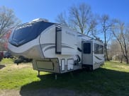 2022 Keystone RV Cougar 364 BHL Fifth Wheel available for rent in McMinnville, Tennessee