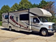 2016 Thor Chateau Class C available for rent in Monett, Missouri