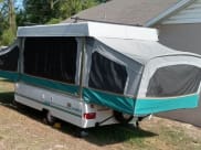 1993 Coleman Pioneer Popup Trailer available for rent in Cincinnati, Ohio