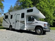 2019 Thor Majestic Class C available for rent in Siler City, North Carolina