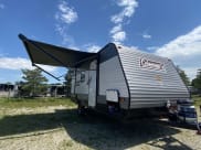 2023 Dutchmen Coleman Lantern LT Travel Trailer available for rent in El Dorado, California