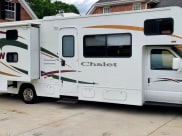 2009 Winnebago Chalet Class C available for rent in Midland, North Carolina