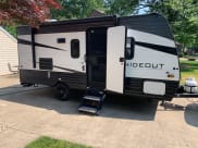 2021 Keystone RV Hideout Travel Trailer available for rent in Parkersburg, West Virginia