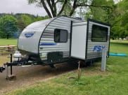 2022 Forest River Salem FSX Travel Trailer available for rent in Dallas, Oregon