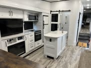 2021 Grand Design Reflection Fifth Wheel available for rent in Salem, Oregon