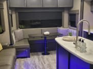 2022 Grand Design Reflection Fifth Wheel available for rent in Blue Springs, Missouri