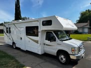 2015 Thor Majestic Class C available for rent in Citrus Heights, California