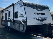 2022 Jayco Jay Flight SLX Travel Trailer available for rent in Jefferson, Oregon