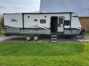 2022 Jayco Jay Flight SLX Travel Trailer available for rent in Overbrook, Kansas