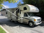 2004 Fleetwood Tioga Sl Class C available for rent in Reno, Nevada